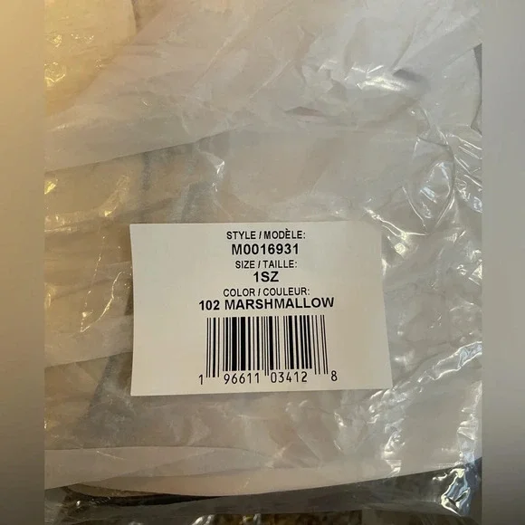 NWT Marc Jacobs Messenger White Leather with Gold accents Crossbody Purse - Picture 10 of 12